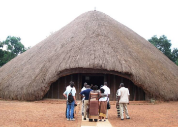 UNESCO eggye Amasiro g’ e Kasubi ku lukalala lw’ ebyobuwangwa n’ebyobulambuzi ebyolekedde okusaanawo
