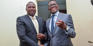 Katikkiro Mayiga asisinkanye Ssaabawandiisi wa NRM Twodong, nebateesa okutumbula embeera z’abantu