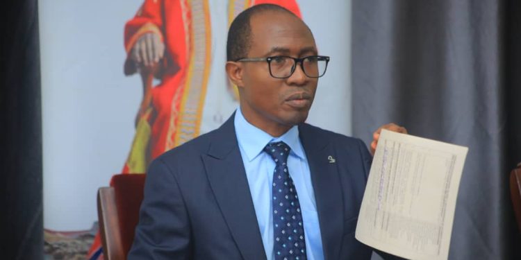  Minisita Kawuki asabye abantu okwettanira Bulungibwansi