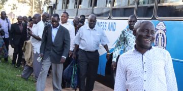 Abakiise b’Olukiiko lwa  Buganda bagenze mu Lusirika okulaba bwebatumbula embeera z’abantu ba Buganda