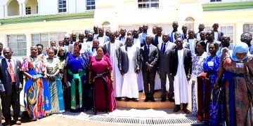 Minisita  Sserwanga atabukidde abakulembeze  abeekwasa ebizibu nebalemwa okuweereza abantu