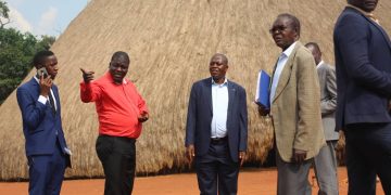 Minisita Wamala asabye Gavumenti okukwasisa amateeka ku ttaka okulitaasa ku balibba