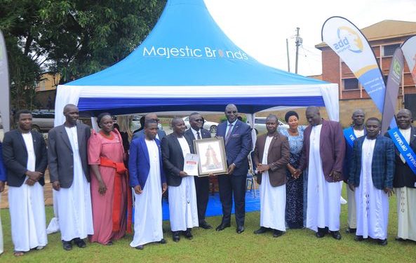 Owek. Nsibirwa asabye abantu okwenyigira mu nteekateeka z’Obwegassi bakulaakulane
