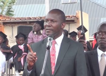 Minisita Kiyimba alabudde abazadde abatiitiibya abaana ekisusse