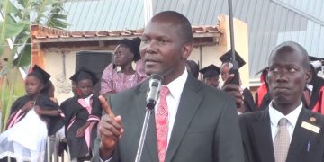 Minisita Kiyimba alabudde abazadde abatiitiibya abaana ekisusse