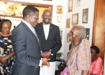 Katikkiro Mayiga Akubagiza ab’enju y’ Owek. Mpanga, Amutenderezza olw’Okwagala Obwakabaka