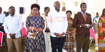 Abaasimattuka okufiira mu lyato lya Templar beebazizza Katonda, Owek. Nsibirwa abeebazizza olw’okuddiza abaayo nga bazimbayo Eklezia