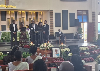 Omuzaana Venetia Sebudandi aterekeddwa e Rusororo mu Rwanda, Obuganda bumutenderezza