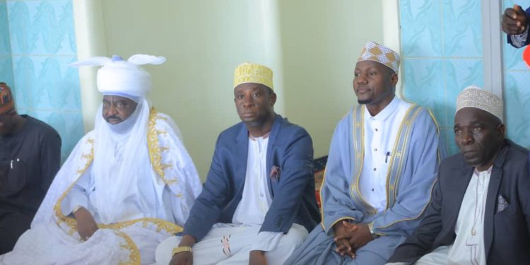 Emir wa Kano  Bayero mutaka kuno,  asisinkanye Omulangira Nakibinge nebateesa ku nkulaakulana
