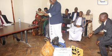 Omutaka Mutumba akuutidde abazukkulu okunyweza Ebika