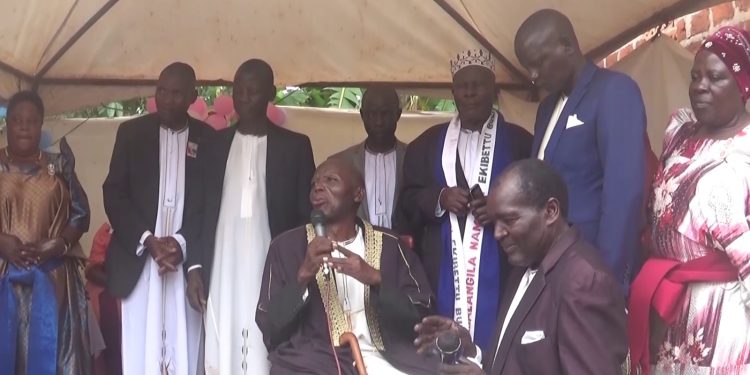 Omutaka Mbaziira alambudde Abamasiga, akuutidde abazzukulu okulaakulanya Ekika