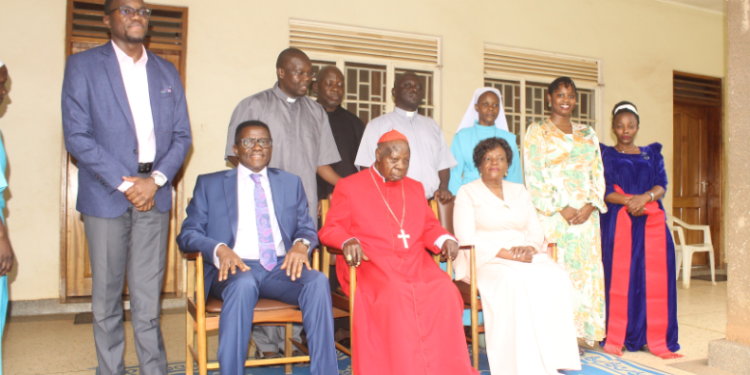 Katikkiro Mayiga alambudde Kalidinaali Emmanuel Wamala