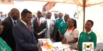 Katikkiro atongozza olusiira lw’ebyobulamu e Najjanankumbi, akubirizza abantu okwekebeza endwadde