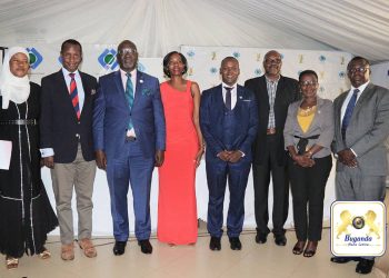 Owek. Nsibirwa abasabye abantu okusimba emiti bataase obutonde