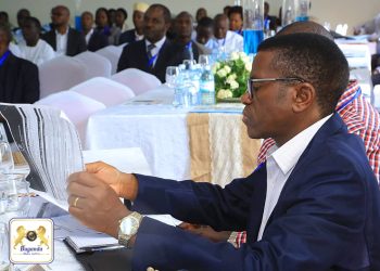 Katikkiro Mayiga agaddewo olusirika lw’ Abakulembeze mu Buganda, abakuutidde banyweze obwerufu