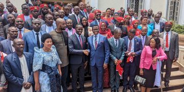 Aba NUP baguze emijoozi gya bukadde , Katikkiro Mayiga asabye  bakomye okwerumaaluma  naye bateese