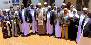 Supreme Mufti asabye abavubuka mu Buganda okukomya okutunda ettaka