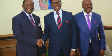 Katikkiro Mayiga asabye bannabyabufuzi okwerekereza, amaaso bagateeke ku biruubirirwa ebinene