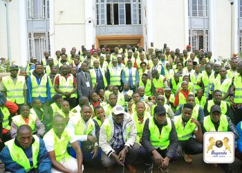 Obwakabaka ne Minisitule y’Ebyobulamu bakulwanyisa omusujja gw’Ensiri, Owek. Kaawaase asabye abantu okugwegemesa