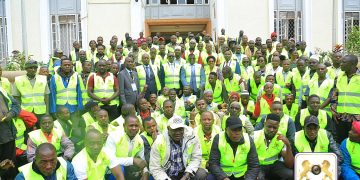 Obwakabaka ne Minisitule y’Ebyobulamu bakulwanyisa omusujja gw’Ensiri, Owek. Kaawaase asabye abantu okugwegemesa