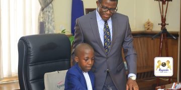 Muyigirize abaana emirimu nga bakyali bato – Katikkiro Mayiga