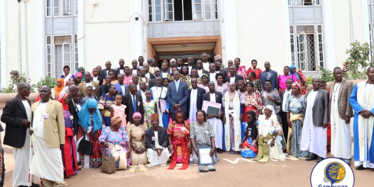 Abakulembeze munyweze  obumu mu bantu ba Kabaka – Katikkiro Mayiga