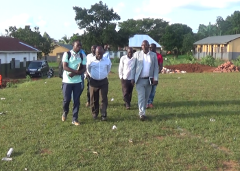 Olukiiko lukakasiza ebisaawe omunazannyirwa emipiira gy’Amasaza