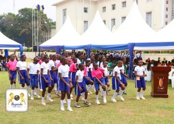 Katikkiro Mayiga akunze abayizi mu Busiro okunyweza ekkalaamu