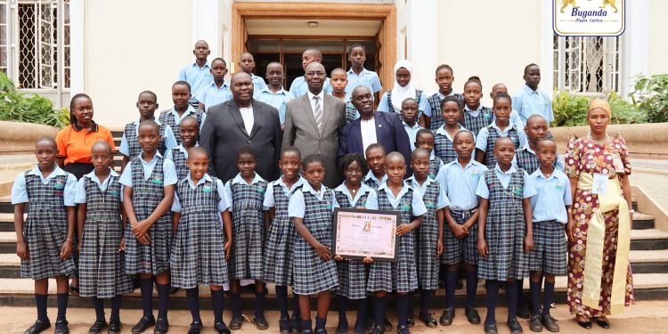 Munnyikize Obuwangwa n’Ennono mu bayizi – Owek. Amis Kakomo