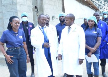 Katikkiro Mayiga aggadewo omusomo gw’abavubuka e Gayaza, abakubirizza okukolera awamu