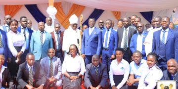 Owek. Mayiga ayagala wabeewo okwekeneenya abantu ababbulwamu enguudo, ebizimbe n’ebifo eby’enkizo