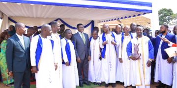 Katikkiro Mayiga atabukidde abakola ebikolwa ebyesittaza mu kwanjula n’Ennyimbe