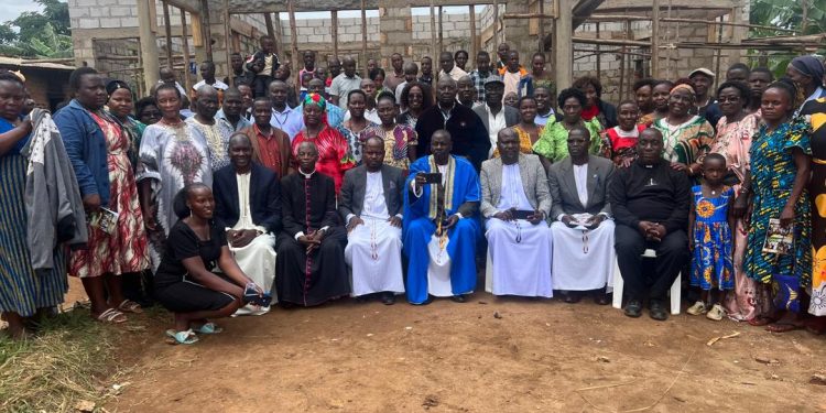 Enkulaakulana etandikira mu maka omuli abakolera awamu – Minisita Kazibwe Kitooke