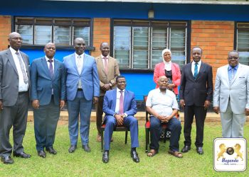 Katikkiro Mayiga atenderezza Prof. Wavamunno olw’obuyiiya n’obuwulize eri Nnamulondo
