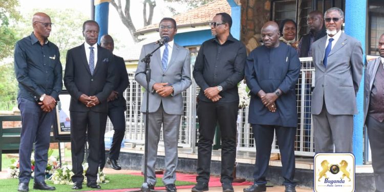 Katikkiro akubagizza Prof. Wavamunno olw’okufiirwa omwana