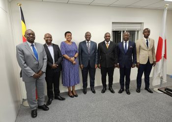 Minisita Dr. Anthony Wamala mutaka e Japan, asisinkanye omubaka wa Uganda mu ggwanga eryo