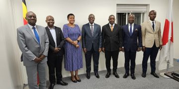 Minisita Dr. Anthony Wamala mutaka e Japan, asisinkanye omubaka wa Uganda mu ggwanga eryo