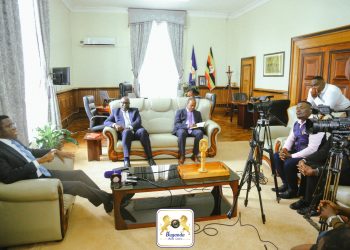Katikkiro Mayiga akunze Bannabuddu okweyiwa e Namboole ku mpaka z’Amasaza ez’akamalirizo