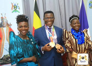 Katikkiro Mayiga asisinkanye bannabyamizannyo, abakubirizza okukozesa ettutumu lyebafuna obulungi