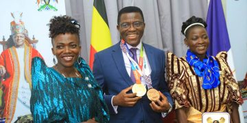 Katikkiro Mayiga asisinkanye bannabyamizannyo, abakubirizza okukozesa ettutumu lyebafuna obulungi