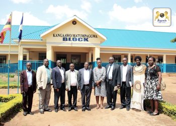 Ab’ Akakiiko k’ Ebyenjigiriza  balambudde amasomero g’Obwakabaka