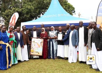 Temuva ku Mmwanyi, mwongere okugirima  – Minisita Mayanja Nkalubo