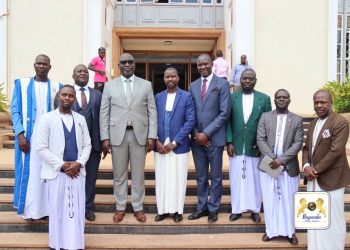 Obwakabaka bwakuzimba ekyuma ekisunsula emmwaanyi n’okusiika kkaawa – Owek. Nsibirwa
