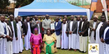 Owek. Waggwa Nsibirwa asabye bannabyabufuzi okugumikiriza abo bebaawula endowooza