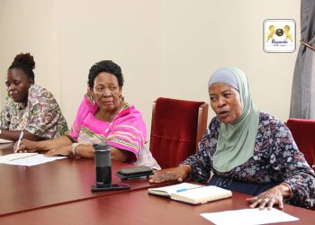 Owek. Nkalubo asisinkanye abakulira abakyala mu masaza, abasabye okubeera abayiiya