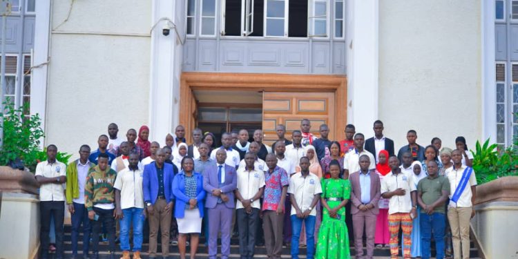 Owek. Rashid Lukwago alabudde abavubuka ku kwagala ebyamangu