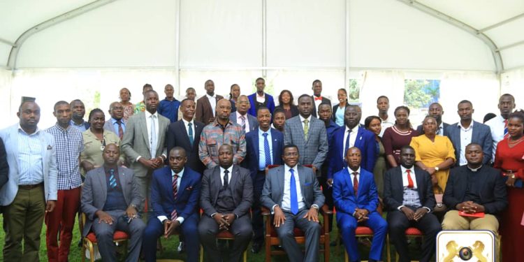 Katikkiro asabye Abavubuka abakugu okubeera abagumiikiriza mu buweereza