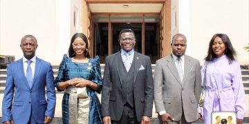 Katikkiro Mayiga asisinkanye Omuyimbi Spice Diana, asabye bannabitone okussa amaanyi mu byebakola
