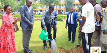 Katikkiro Mayiga asabye Abasaakaate okwekuuma mu myaka gy’ Ekivubuka