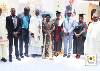 Temulowooza nti okufuna ddigiri, ensi oba ogimazeeyo – Owek. Kiyimba